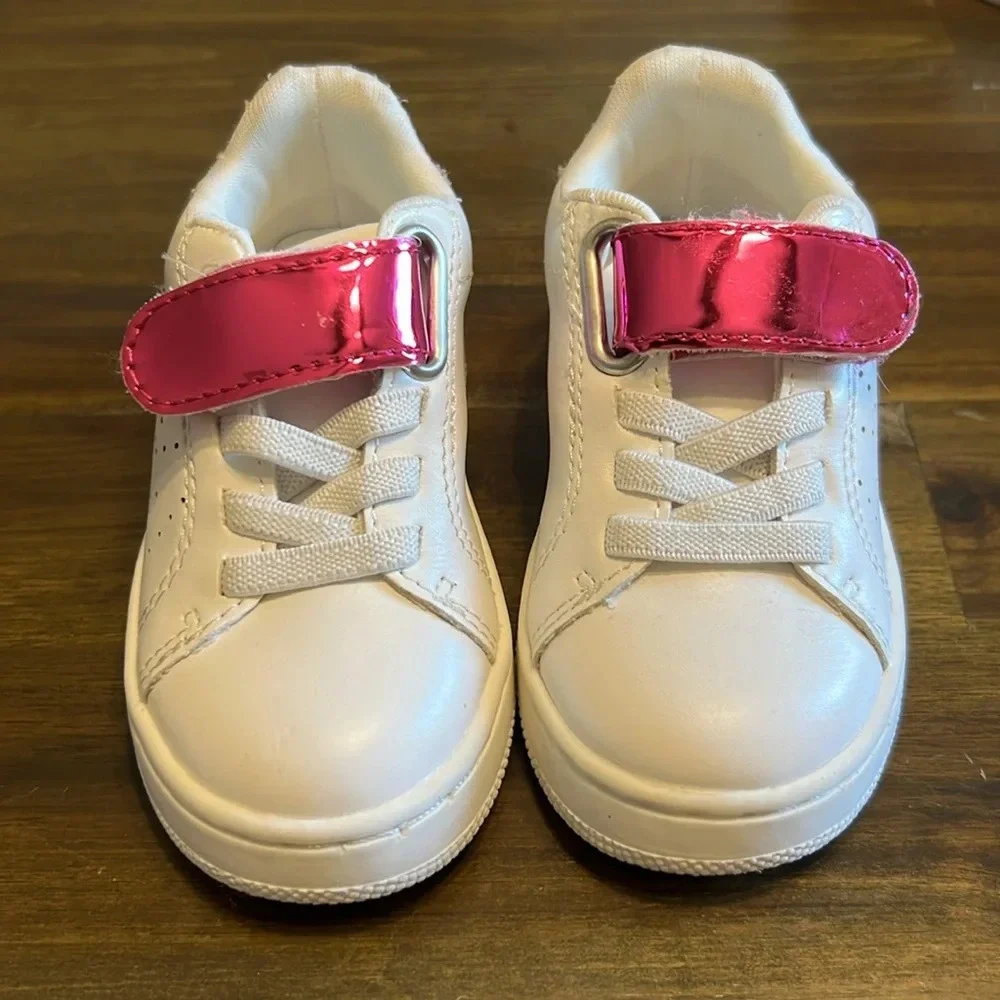 Steve Madden Sneakers Pink white Metallic 5C Slip On
